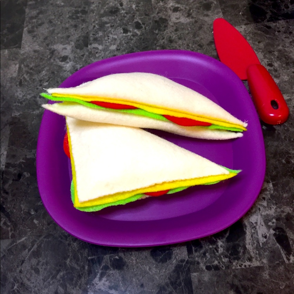Felt Play sandwich